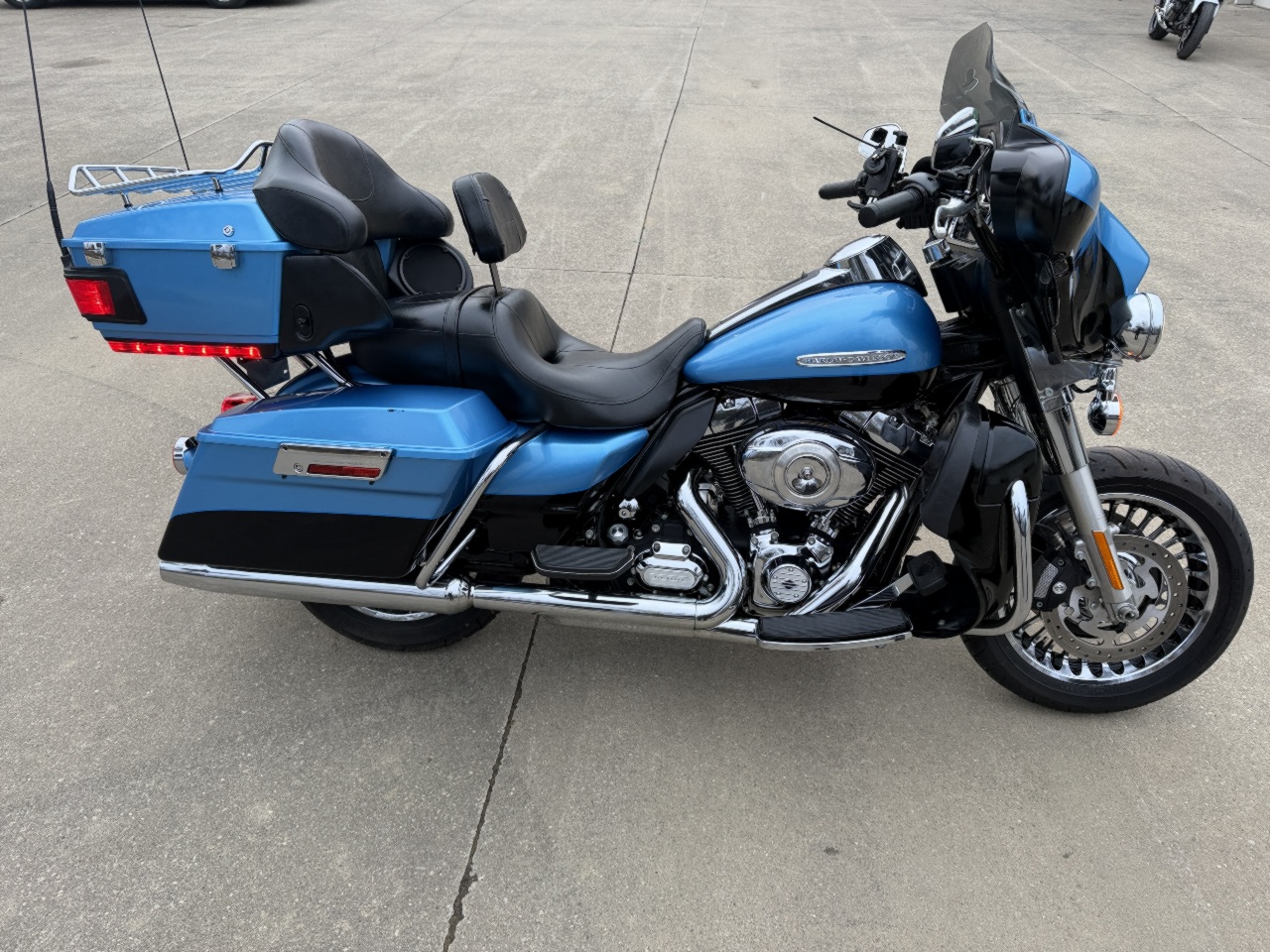 2011 Harley Davidson FLHTK Electra Glide Ultra Limited